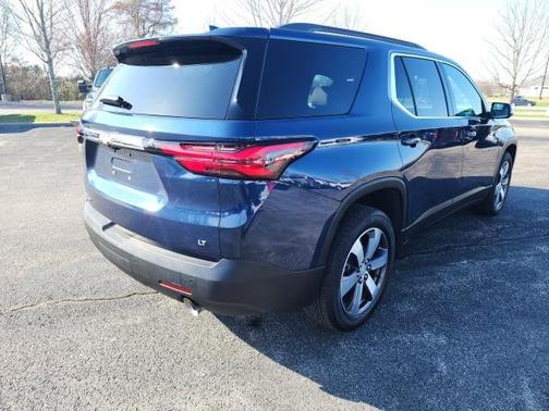 2022 Chevrolet Traverse LT Leather