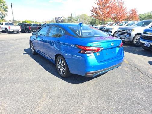 2023 Nissan Versa 1.6 SV