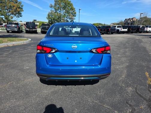 2023 Nissan Versa 1.6 SV