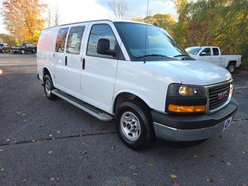 2023 GMC Savana 2500 Work Van