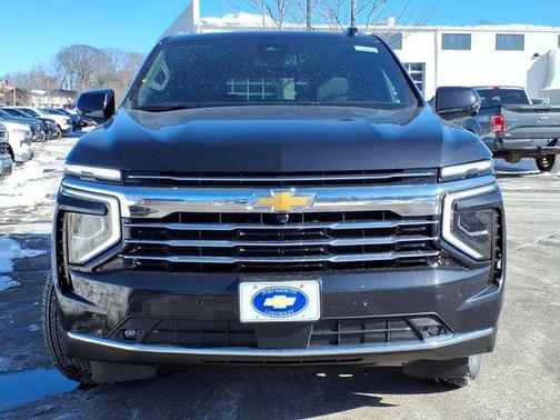 Dark Ash Metallic 2026 Chevrolet Tahoe LT