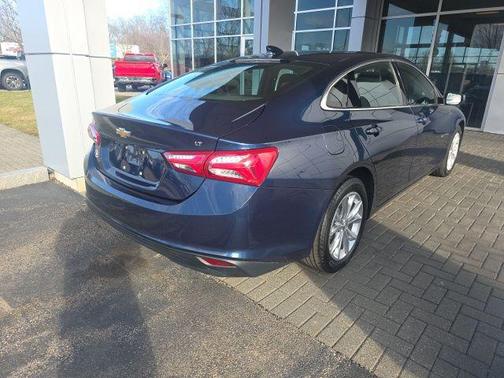 Northsky Blue Metallic 2019 Chevrolet Malibu LT