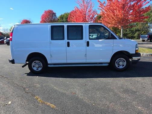 2024 Chevrolet Express 2500 RWD 2500 Regular Wheelbase WT