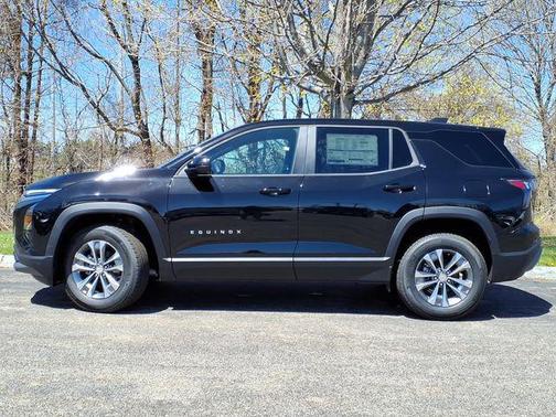 Mosaic Black Metallic 2026 Chevrolet Equinox 1LT