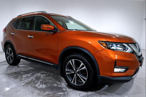 2017 Nissan Rogue SL