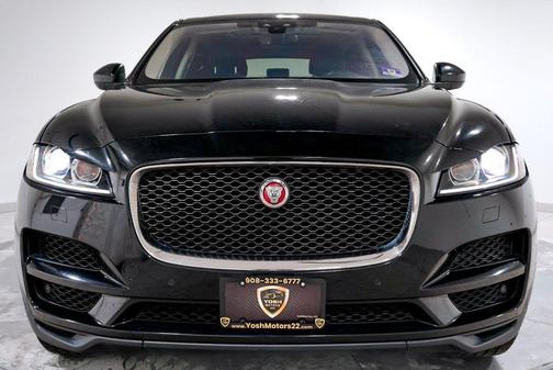 2019 Jaguar F-PACE 30t Prestige