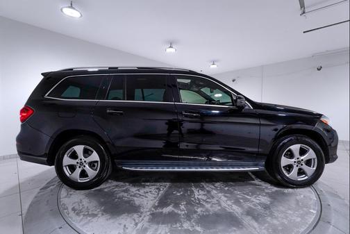 2017 Mercedes-Benz GLS 450 4MATIC