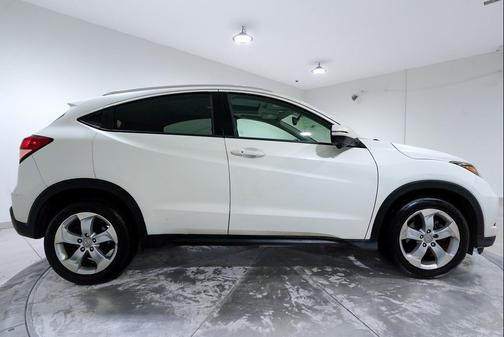 2016 Honda HR-V EX-L w/Navigation