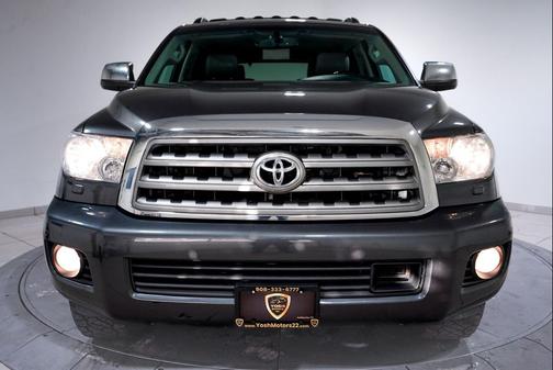 2017 Toyota Sequoia Platinum
