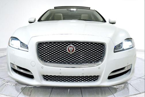 2018 Jaguar XJ XJL Portfolio