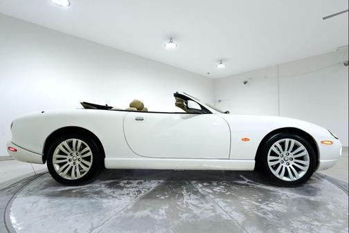 2006 Jaguar XK8 