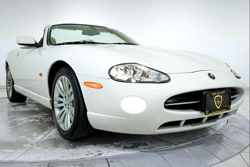 2006 Jaguar XK8 