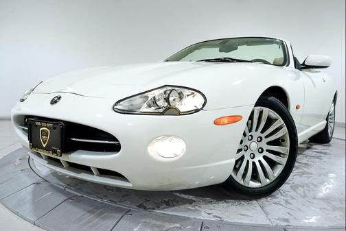 2006 Jaguar XK8 