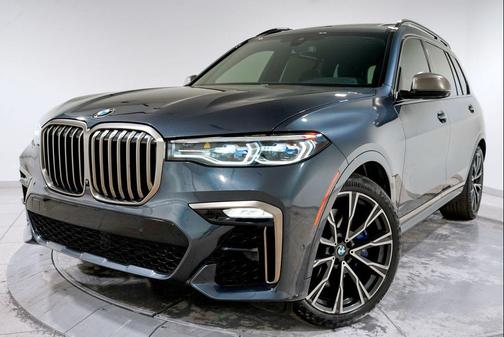 Arctic Gray Metallic 2020 BMW X7 M50i