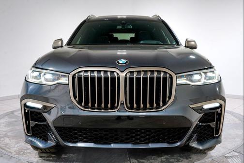 Arctic Gray Metallic 2020 BMW X7 M50i