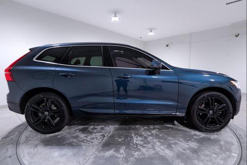 2018 Volvo XC60 T6 Momentum