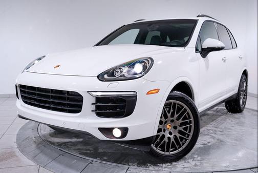 2017 Porsche Cayenne Platinum Edition