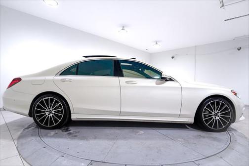 2016 Mercedes-Benz S-Class S 550