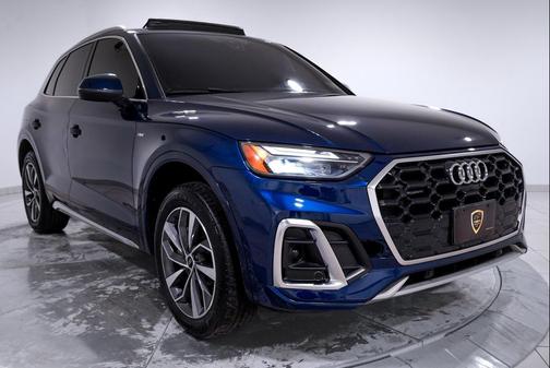 2022 Audi Q5 45 S line Premium Plus