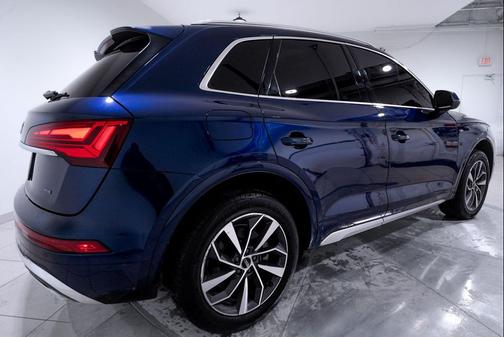 2022 Audi Q5 45 S line Premium Plus