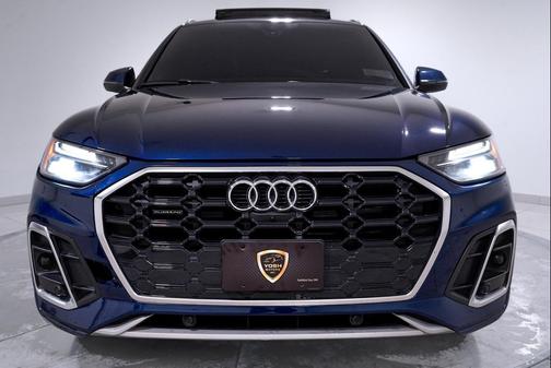 2022 Audi Q5 45 S line Premium Plus