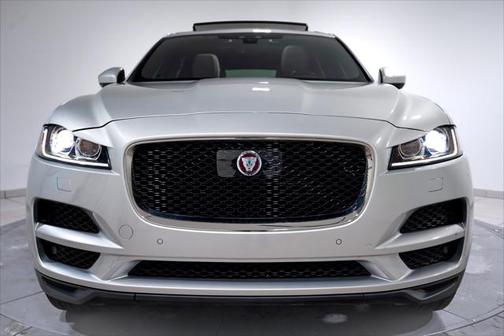 2020 Jaguar F-PACE Prestige P250 AWD Automatic