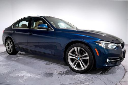 2018 BMW 330 xDrive