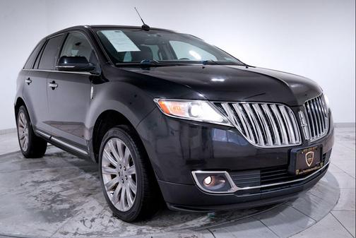 2015 Lincoln MKX Base