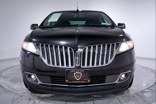 2015 Lincoln MKX Base