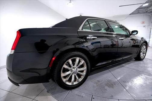 2017 Chrysler 300C Base
