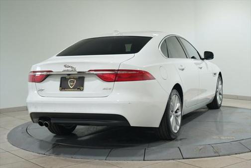 2017 Jaguar XF 20d Premium