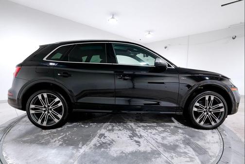Brilliant Black 2018 Audi SQ5 3.0T Premium Plus