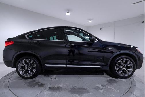 2018 BMW X4 xDrive28i