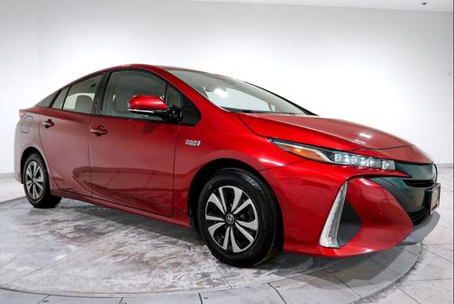 Grey 2018 Toyota Prius Prime Plus