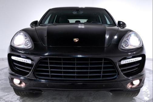 2013 Porsche Cayenne Turbo
