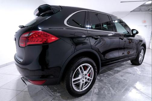 2013 Porsche Cayenne Turbo