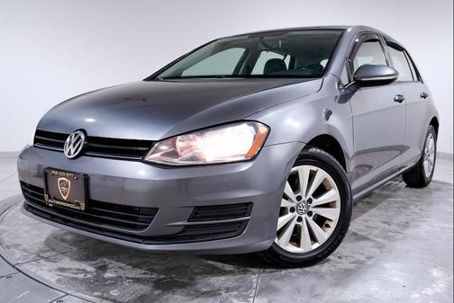 2015 Volkswagen Golf TDI SE 4-Door