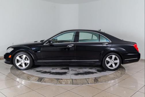 2012 Mercedes-Benz S-Class S 550