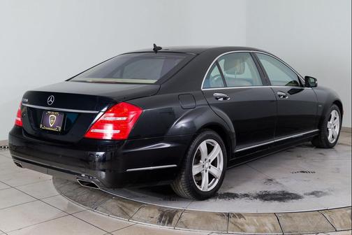 2012 Mercedes-Benz S-Class S 550