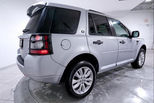 2011 Land Rover LR2 Base