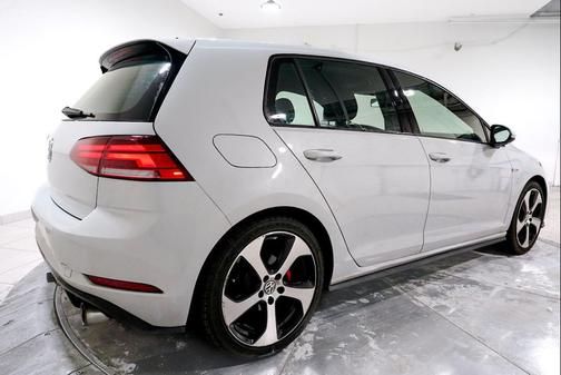 2018 Volkswagen Golf GTI 2.0T S 4-Door