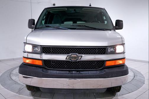 2016 Chevrolet Express 3500 LT