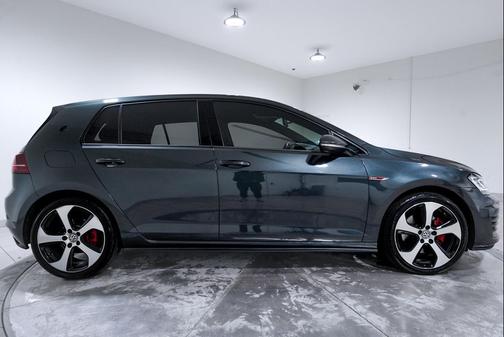 2016 Volkswagen Golf GTI 2.0T S 4-Door