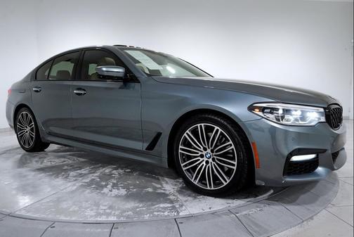 2017 BMW 530 530i