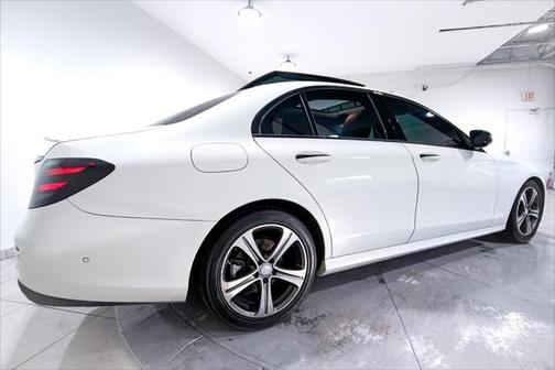 2017 Mercedes-Benz E-Class 4MATIC