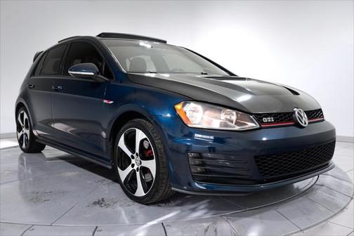 2016 Volkswagen Golf GTI 2.0T SE 4-Door