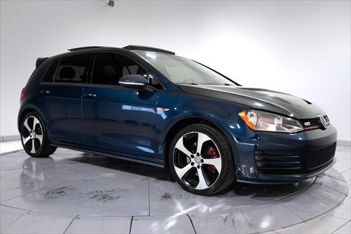 2016 Volkswagen Golf GTI 2.0T SE 4-Door