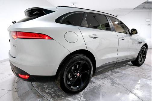 2019 Jaguar F-PACE 25t Premium