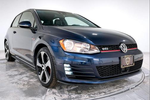 Blue / Black 2016 Volkswagen Golf GTI 2.0T SE 2-Door