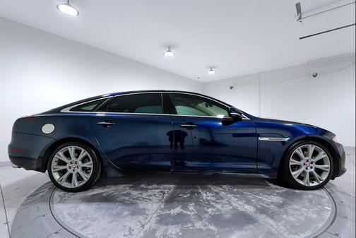 2014 Jaguar XJ XJL Portfolio